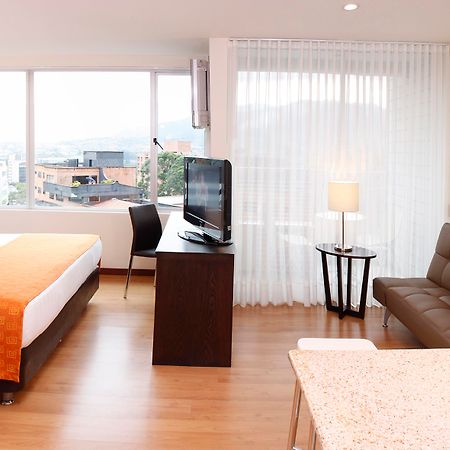 Estelar Medellin Apartaments エクステリア 写真